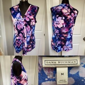 Women’s sleeveless top. Size M EUC